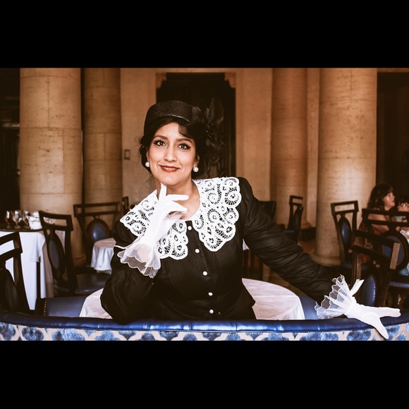 Meet your Posher, Judith - Picture 4 of 8